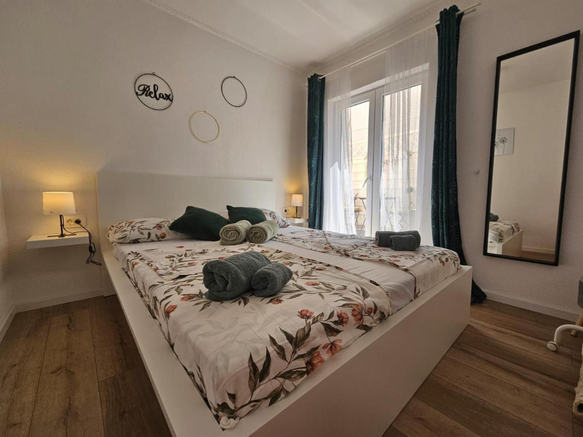 Apartment Melani วีร์ ภายนอก รูปภาพ