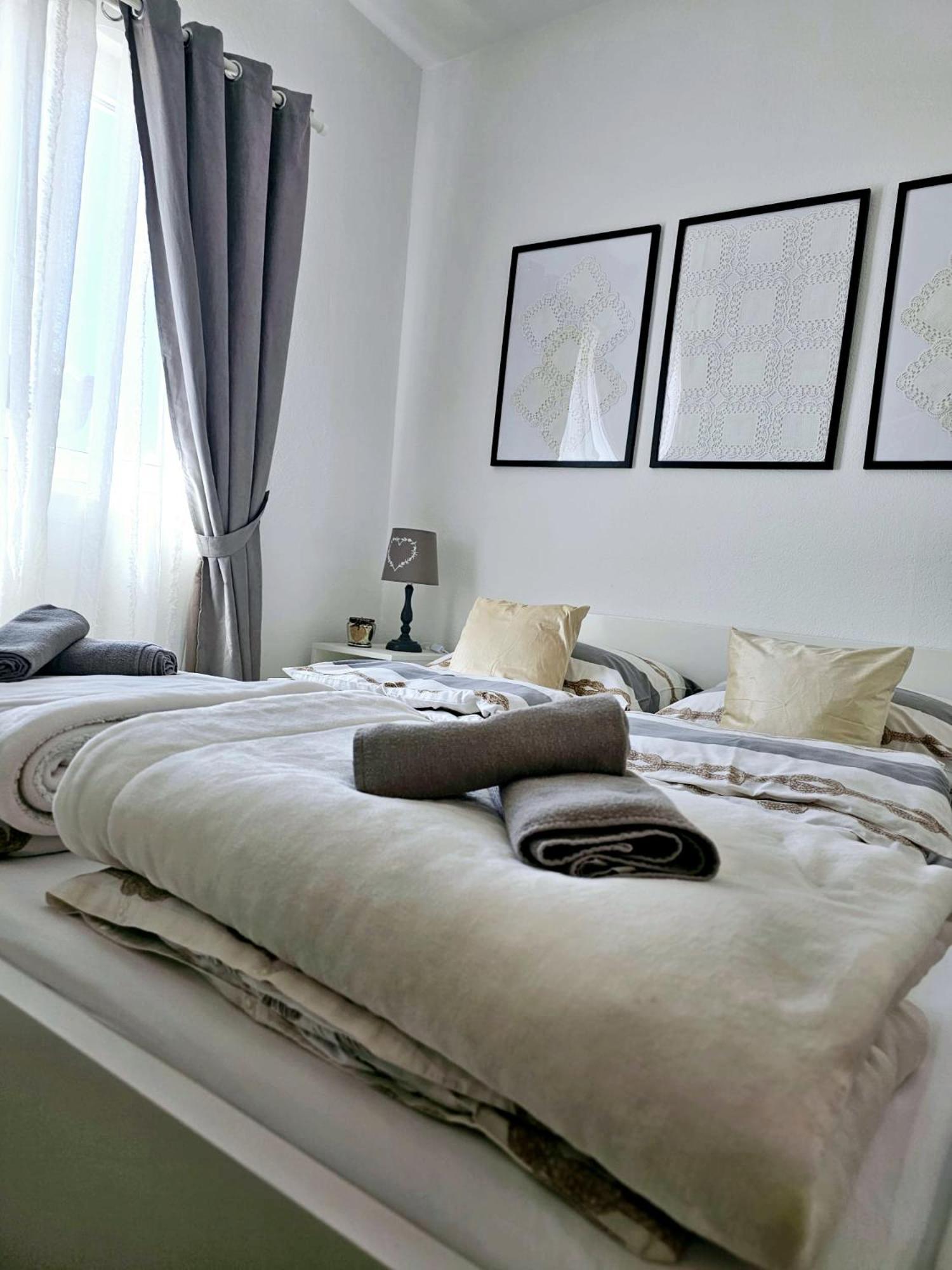 Apartment Melani วีร์ ภายนอก รูปภาพ